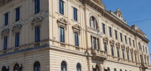 palazzo - Agenzia Immobiliare Lecce - Lusso, Appartamenti, Case, Ville