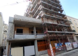 P1050135 - Agenzia Immobiliare Lecce - Lusso, Appartamenti, Case, Ville
