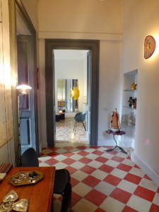 035 d palazzetto first floor hallway entrance 13 - Agenzia Immobiliare Lecce - Lusso, Appartamenti, Case, Ville