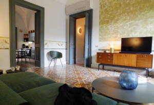 039 e palazzetto melo palazzo first floor living room 5 - Agenzia Immobiliare Lecce - Lusso, Appartamenti, Case, Ville