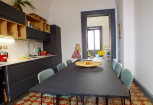 057 i palazzetto first floor kitchen dining table detail 11 - Agenzia Immobiliare Lecce - Lusso, Appartamenti, Case, Ville