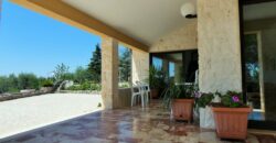 Putignano Villa panoramica in ottimo stato con giardino attrezzato