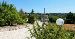 Putignano Villa panoramica in ottimo stato con giardino attrezzato