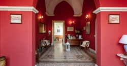 Tuglie centro storico Palazzo dell’800 con grande giardino