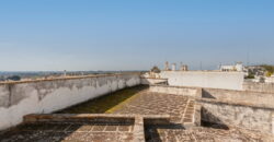 Tuglie centro storico Palazzo dell’800 con grande giardino