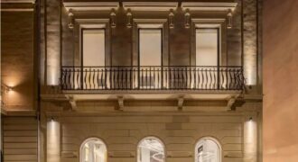Zona Mazzini elegante Palazzina d’epoca ad uso commerciale
