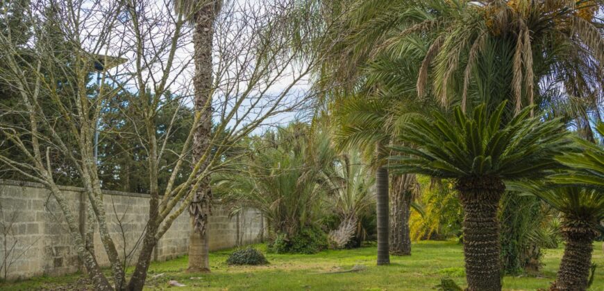 Lecce-Monteroni bellissima Dimora con piscina