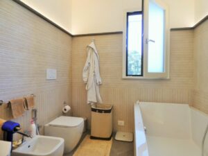 P1070015 - Agenzia Immobiliare Lecce - Lusso, Appartamenti, Case, Ville