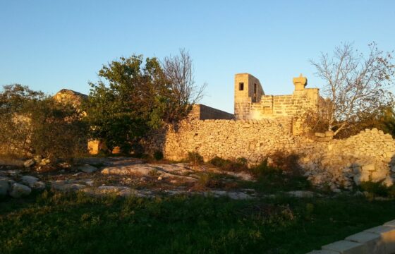 Castrignano De Greci, nel cuore della Grecìa Salentina, antica masseria da ristrutturare