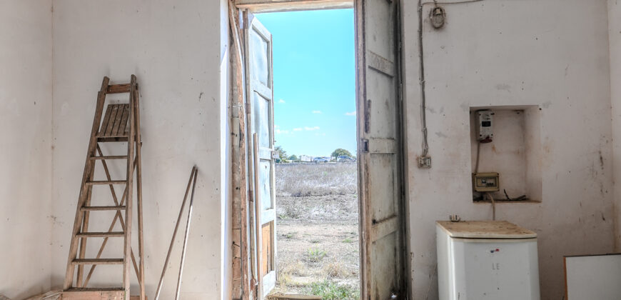 Castrignano De Greci, nel cuore della Grecìa Salentina, antica masseria da ristrutturare