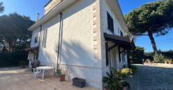 Villa in vendita sulla litoranea di San Cataldo (Comune di Vernole)