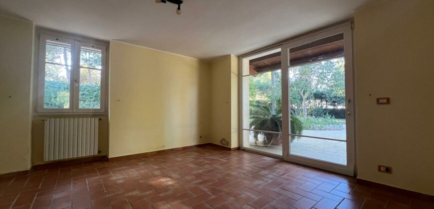 Villa in vendita sulla litoranea di San Cataldo (Comune di Vernole)