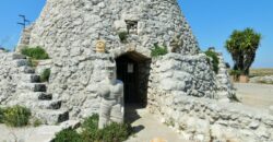 Terreno con trullo da ristrutturare sulla Lecce-Frigole (5° km)