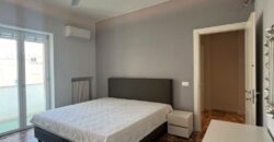 Lecce Zona Mazzini Elegante Appartamento di Ampia Metratura con box auto