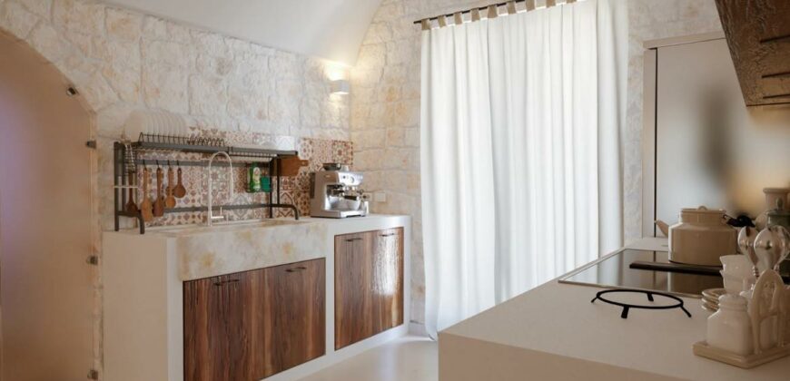 Valle D’Itria in fase di completamento villa con piscina