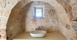 Splendida proprietà con trulli e piscina in vendita nella Valle d’Itria – Ceglie Messapica (BR)Stunning Trulli Property with Pool for Sale in the Itria Valley – Ceglie Messapica (BR)