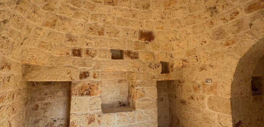 Splendida proprietà con trulli e piscina in vendita nella Valle d’Itria – Ceglie Messapica (BR)Stunning Trulli Property with Pool for Sale in the Itria Valley – Ceglie Messapica (BR)