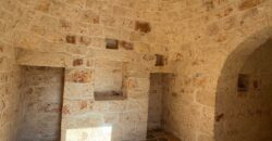 Splendida proprietà con trulli e piscina in vendita nella Valle d’Itria – Ceglie Messapica (BR)Stunning Trulli Property with Pool for Sale in the Itria Valley – Ceglie Messapica (BR)