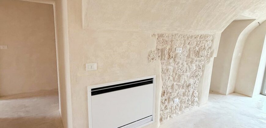 Splendida proprietà con trulli e piscina in vendita nella Valle d’Itria – Ceglie Messapica (BR)Stunning Trulli Property with Pool for Sale in the Itria Valley – Ceglie Messapica (BR)