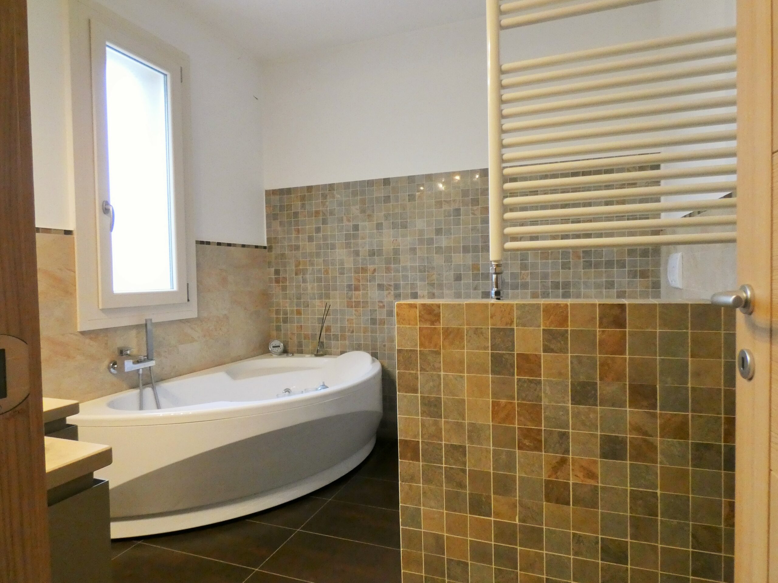 Dove il comfort incontra lo stile: una residenza esclusiva a Lecce *  Where Comfort Meets Style: An Exclusive Residence in Lecce