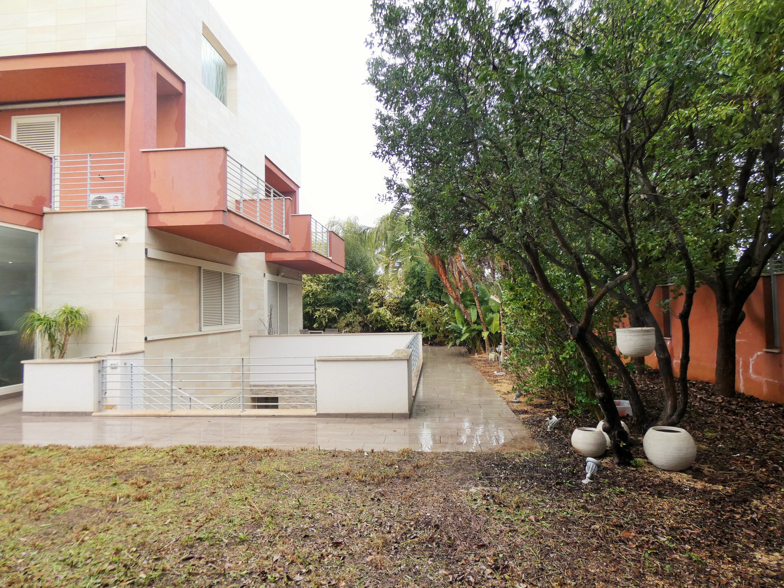 Dove il comfort incontra lo stile: una residenza esclusiva a Lecce *  Where Comfort Meets Style: An Exclusive Residence in Lecce