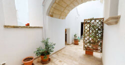 Prestigioso Palazzo in Centro Storico – Galatina Prestigioso Palazzo in Centro Storico – Galatina