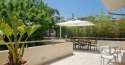 Gagliano del Capo immersa nel verde e a pochissimi minuti a piedi dal mare elegante villa con piscina – Gagliano del Capo – Elegant Villa with Pool, Surrounded by Nature and Just a Few Minutes’ Walk from the Sea