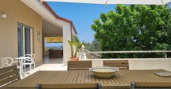 Gagliano del Capo immersa nel verde e a pochissimi minuti a piedi dal mare elegante villa con piscina – Gagliano del Capo – Elegant Villa with Pool, Surrounded by Nature and Just a Few Minutes’ Walk from the Sea