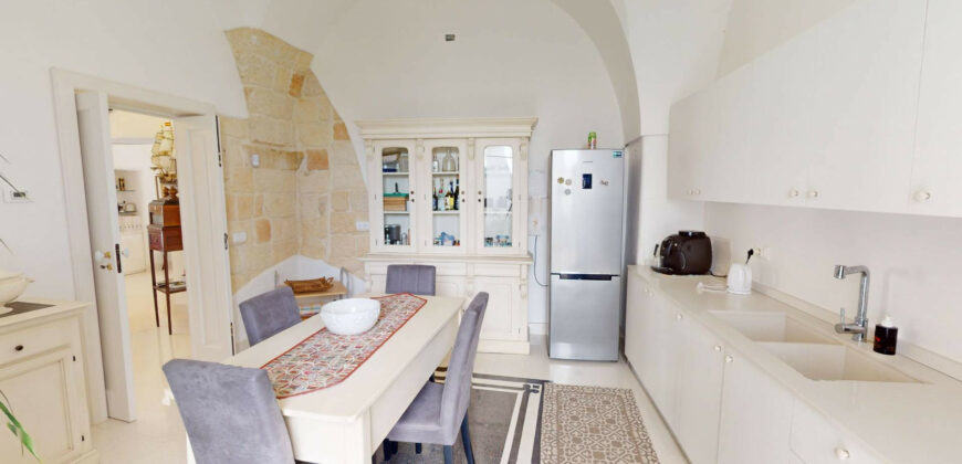 Prestigioso Palazzo in Centro Storico – Galatina Prestigioso Palazzo in Centro Storico – Galatina