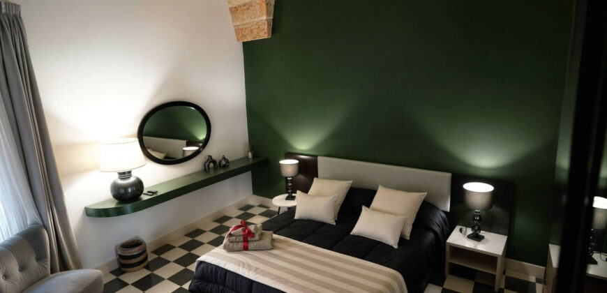 Prestigioso Palazzo in Centro Storico – Galatina Prestigioso Palazzo in Centro Storico – Galatina