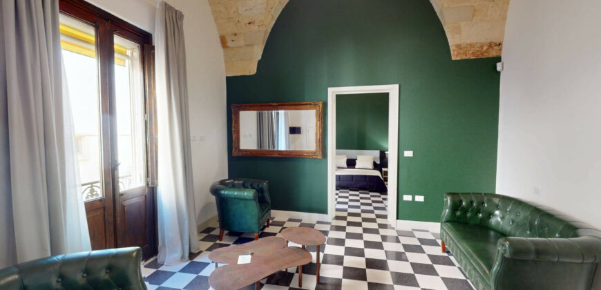 Prestigioso Palazzo in Centro Storico – Galatina Prestigioso Palazzo in Centro Storico – Galatina