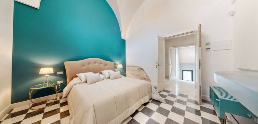 Prestigioso Palazzo in Centro Storico – Galatina Prestigioso Palazzo in Centro Storico – Galatina