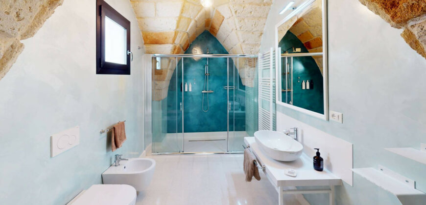 Prestigioso Palazzo in Centro Storico – Galatina Prestigioso Palazzo in Centro Storico – Galatina