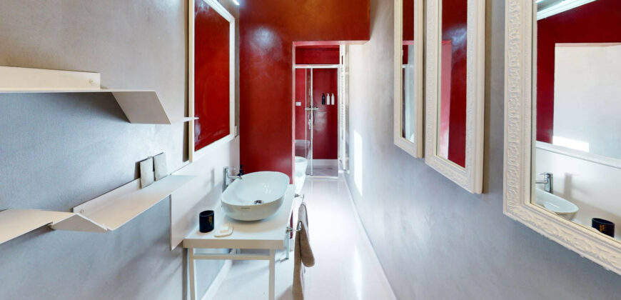 Prestigioso Palazzo in Centro Storico – Galatina Prestigioso Palazzo in Centro Storico – Galatina