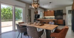 Gagliano del Capo immersa nel verde e a pochissimi minuti a piedi dal mare elegante villa con piscina – Gagliano del Capo – Elegant Villa with Pool, Surrounded by Nature and Just a Few Minutes’ Walk from the Sea