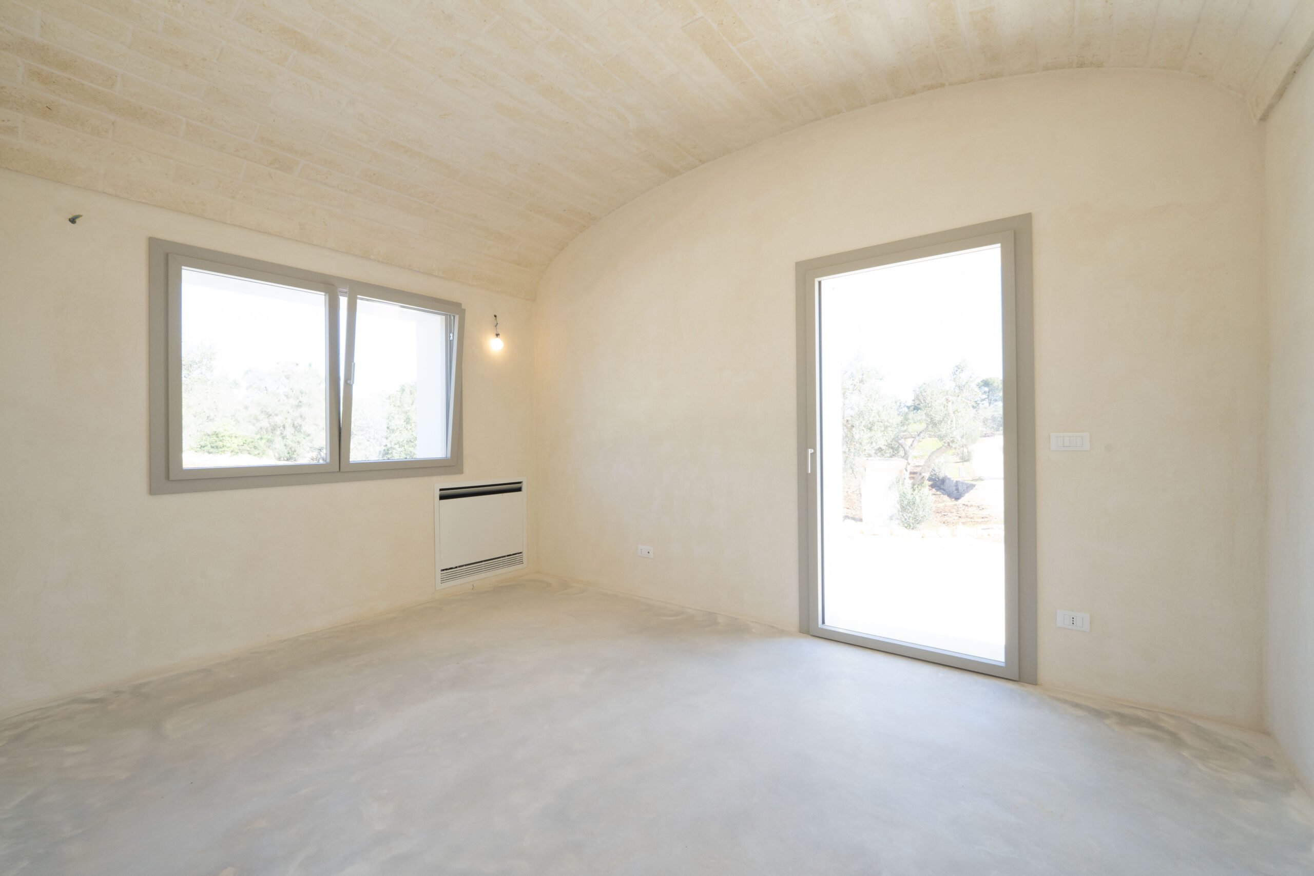 Splendida proprietà con trulli e piscina in vendita nella Valle d’Itria – Ceglie Messapica (BR)Stunning Trulli Property with Pool for Sale in the Itria Valley – Ceglie Messapica (BR)