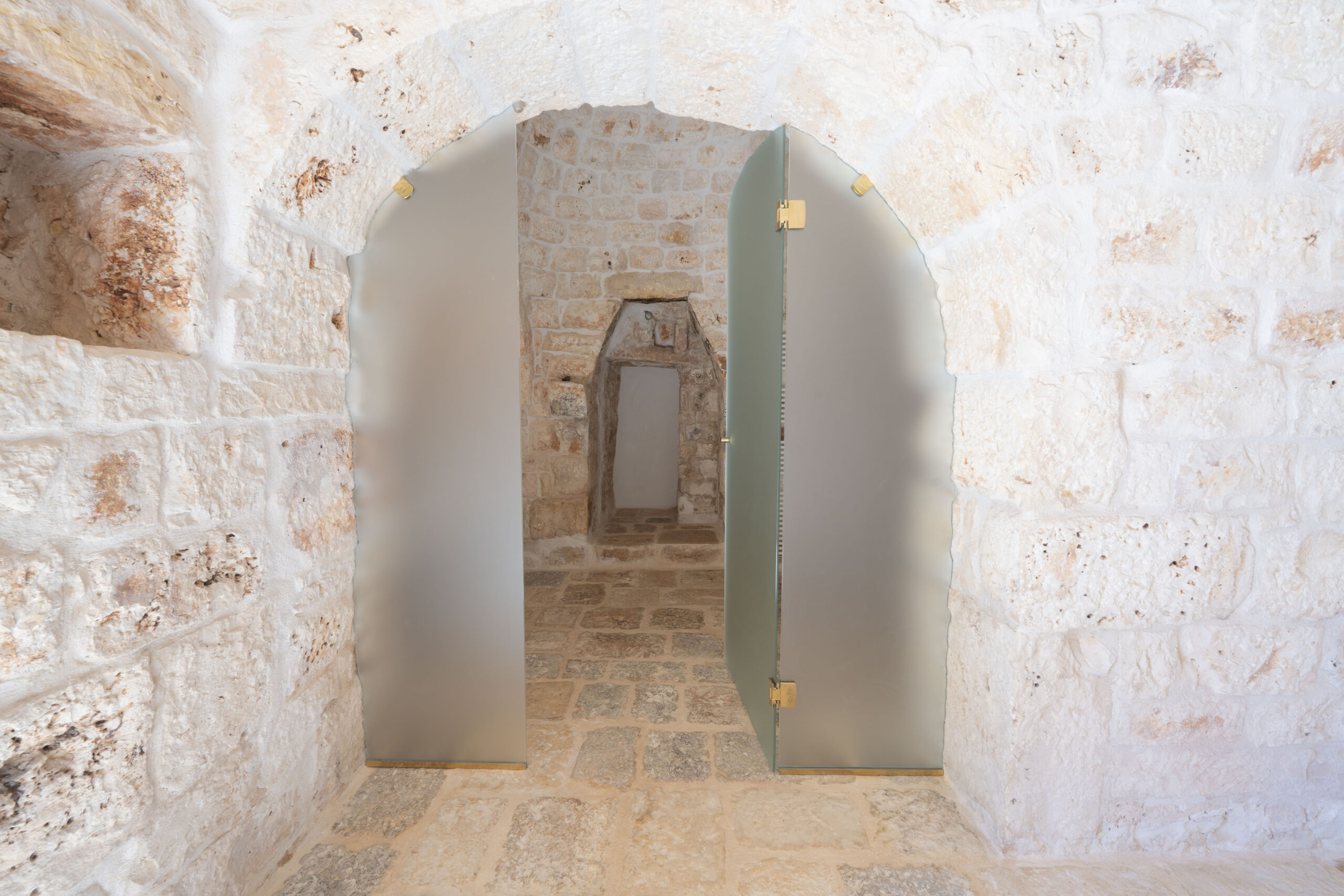 Splendida proprietà con trulli e piscina in vendita nella Valle d’Itria – Ceglie Messapica (BR)Stunning Trulli Property with Pool for Sale in the Itria Valley – Ceglie Messapica (BR)