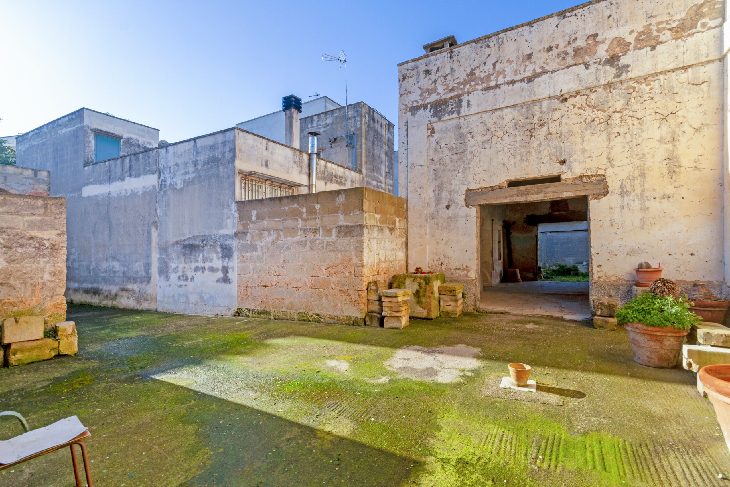 Dimora a corte, ex frantoio con giardino Collemeto-Galatina
