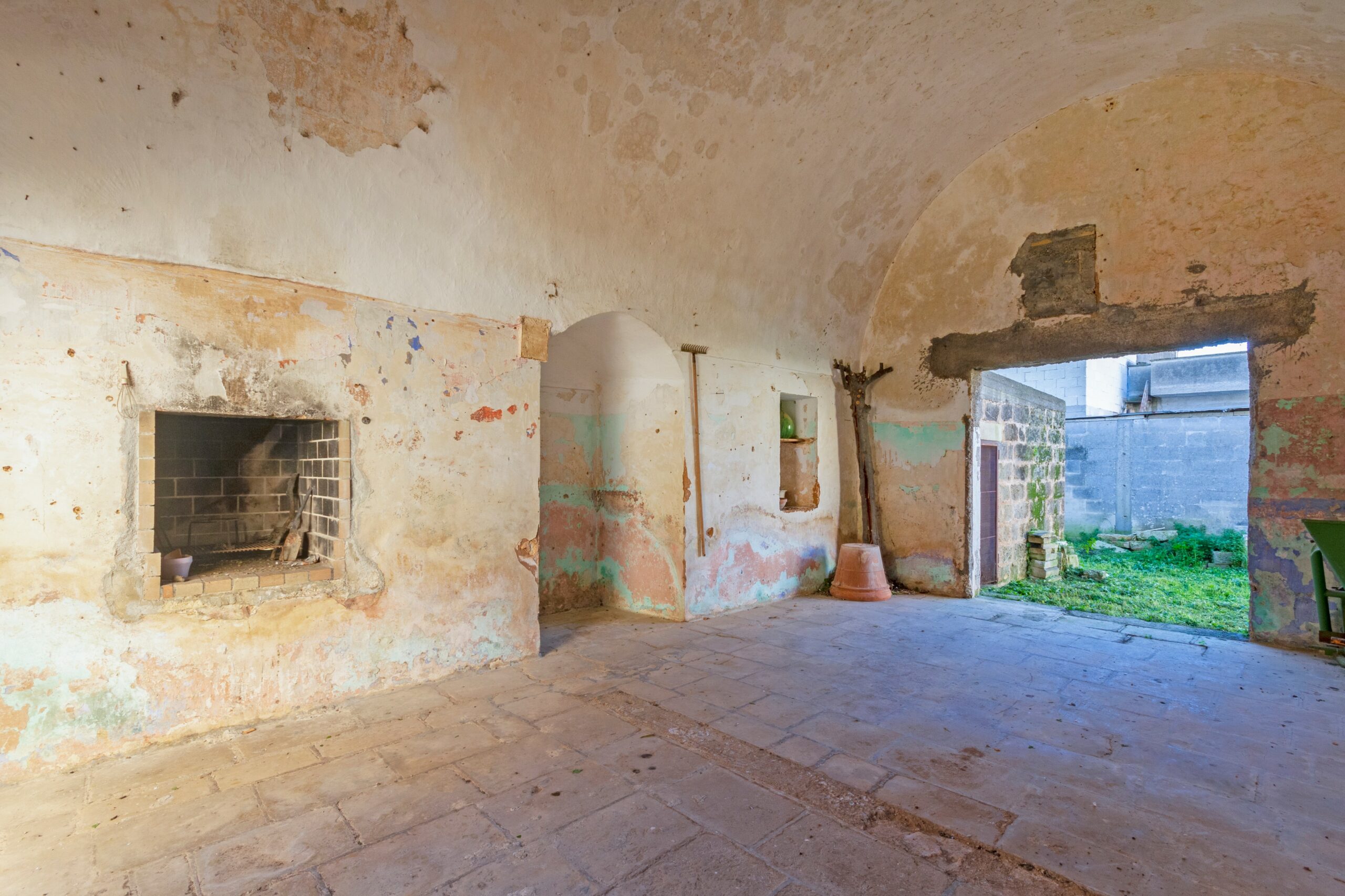 Dimora a corte, ex frantoio con giardino Collemeto-Galatina