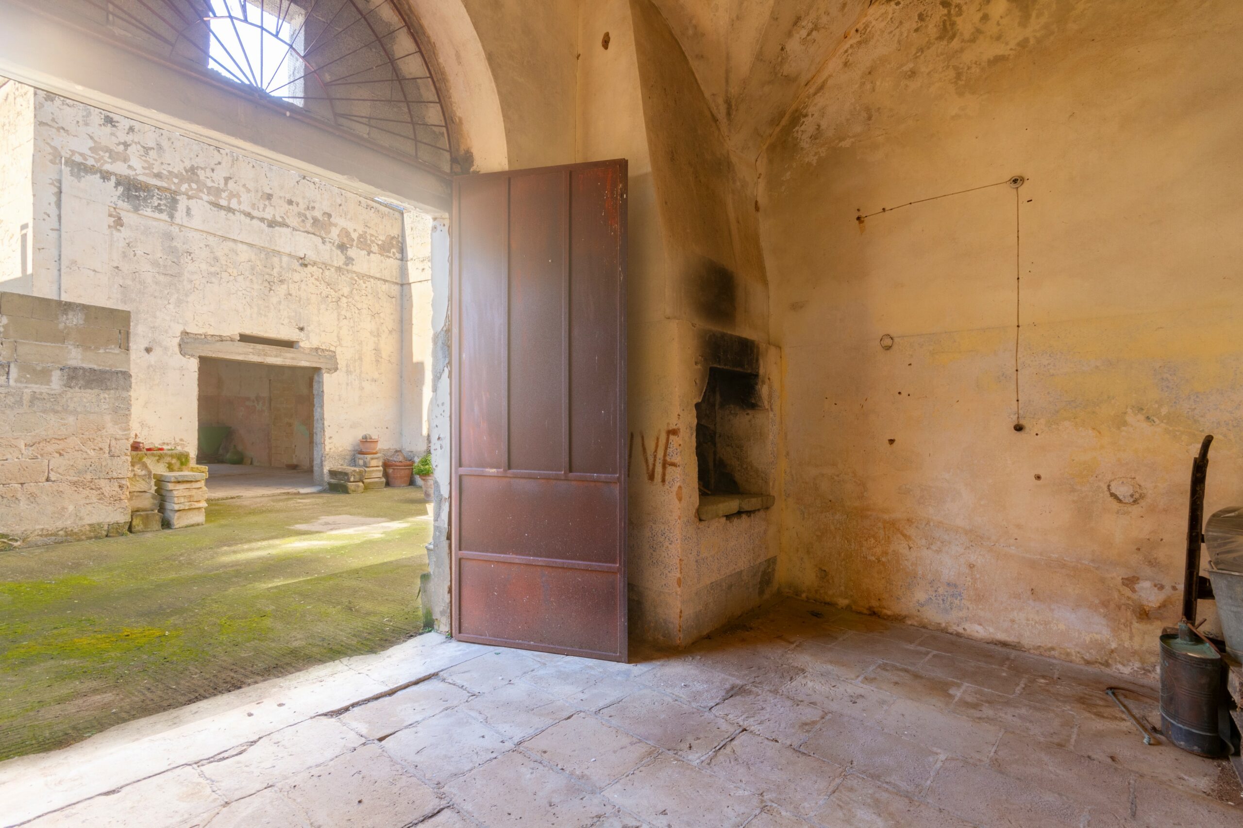 Dimora a corte, ex frantoio con giardino Collemeto-Galatina