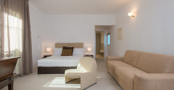 Grande palazzo storico di pregio già a reddito