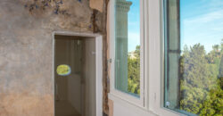 Grande palazzo storico di pregio già a reddito