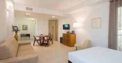 Grande palazzo storico di pregio già a reddito