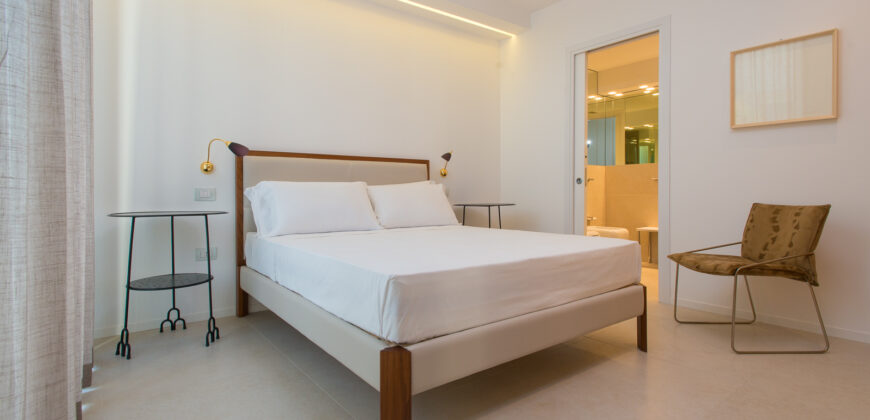 Grande palazzo storico di pregio già a reddito