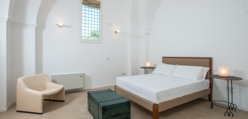 Grande palazzo storico di pregio già a reddito