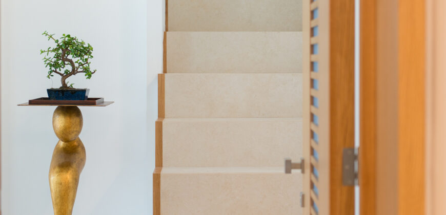 Grande palazzo storico di pregio già a reddito