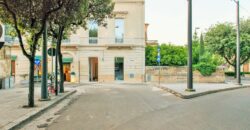 Grande palazzo storico di pregio già a reddito