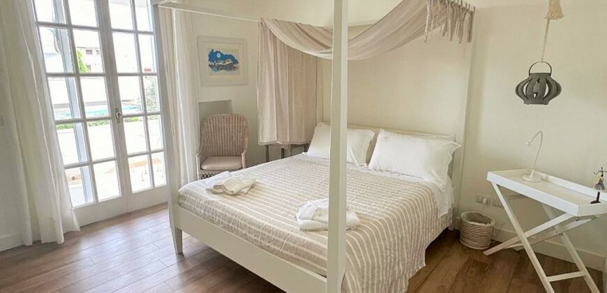 Villa di Charme a Porto Cesareo – A Pochi Passi dal Mare