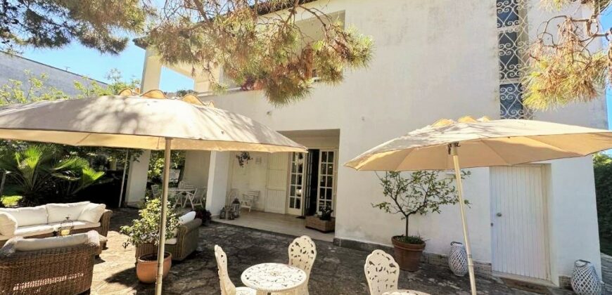 Villa di Charme a Porto Cesareo – A Pochi Passi dal Mare