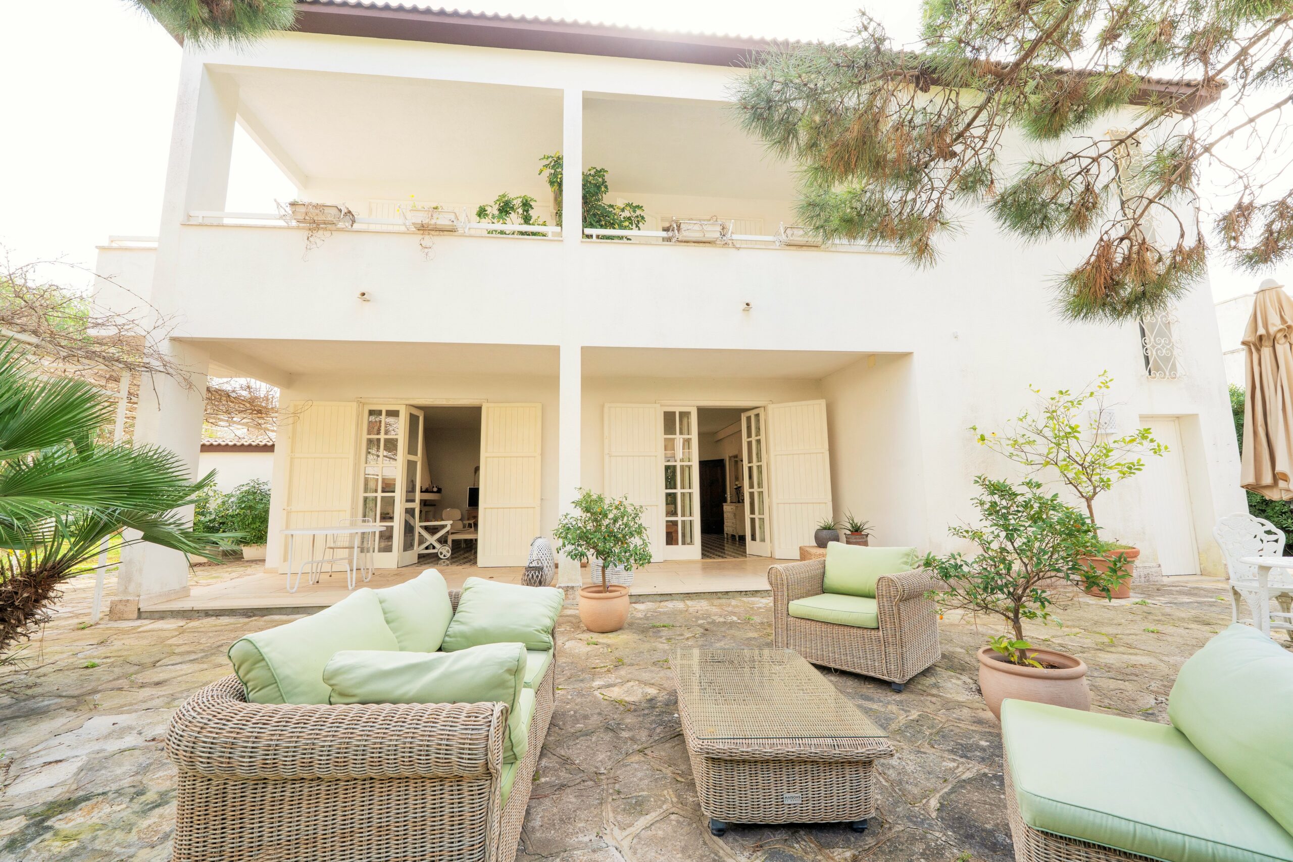 Villa di Charme a Porto Cesareo – A pochi passi dal mare, ideale anche per investitori